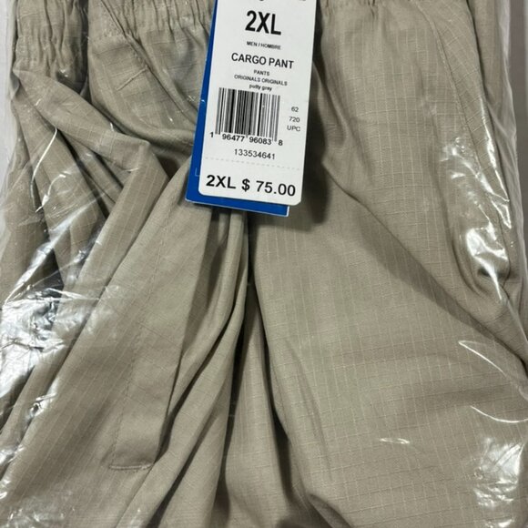 NEW with Tag Adidas Men's Originals Woven Cargo Pants in Beige - Picture 6 of 9